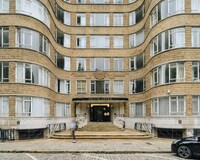 Fold-Out Furniture London Flats Image 4