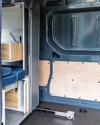 Convertible Commercial RV Vans Image 3