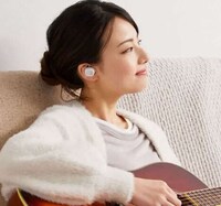 Heated Audio Earbuds Image 1