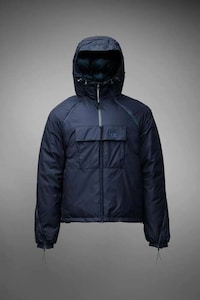 Urban Functional Fall Techwear Image 2