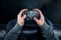 Hall Effect Esports Controllers Image 1