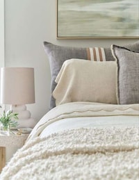 Multifaceted Luxury Linens Image 1