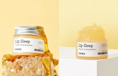 Honey-Infused Lip Masks