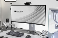 Widescreen OLED Gaming Monitors