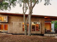 Plant-Based Cabin Constructions Image 2