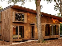 Plant-Based Cabin Constructions Image 7