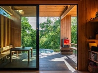 Plant-Based Cabin Constructions Image 8