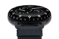 Hyper-Minimalist Timepiece Models Image 2