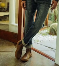 Relaxed Hybrid Design Boots Image 1