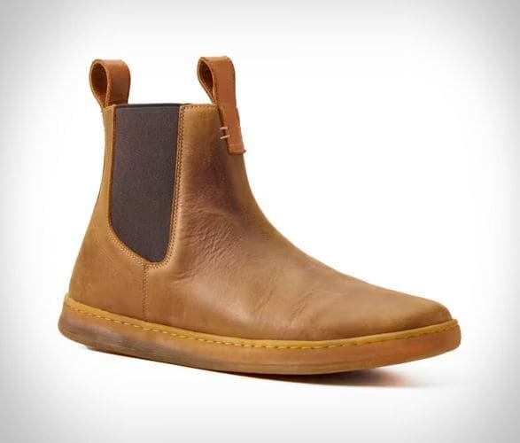 Relaxed Hybrid Design Boots : LUCA Chelsea Sneaker Boot display picture 1