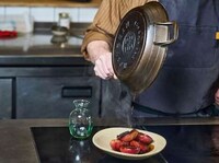 Sustainable Cast-Iron Skillets Image 2