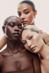 Serum-Inspired Foundations Image 1