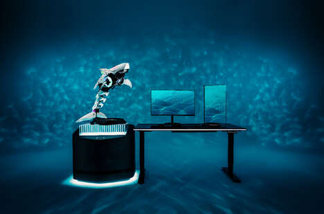 Predator-Shaped PCs : Cooler Master Shark X