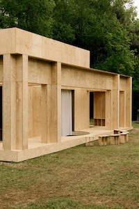 Roman Architecture-Themed Pavilions Image 2