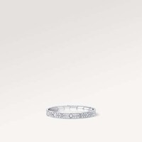 Adventure-Inspired Jewelry Collections Image 3