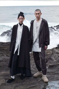 Functional Relaxed Winter Footwear Image 3