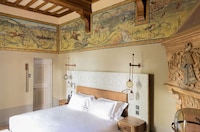 Serene Picturesque Immersive Resorts Image 3