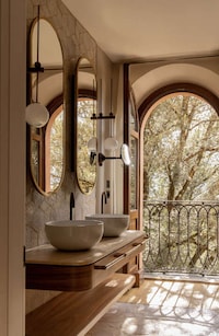Serene Picturesque Immersive Resorts Image 8