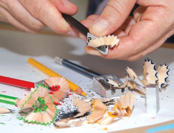 Vertical Pencil Sharpening Tools Image 2
