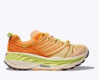 Striking Oversized Performance Shoes Image 1