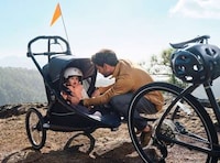 Dual-Functionality Stroller Designs Image 1