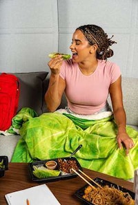 Cheeky Lettuce-Inspired Blankets Image 1