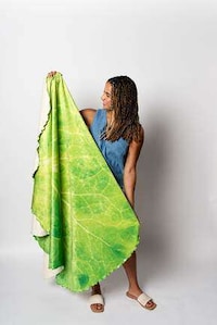 Cheeky Lettuce-Inspired Blankets Image 3