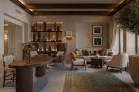 Luxurious Sandstone Desert Resorts Image 4