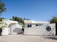 Sculptural Geometric Formed ADUs Image 4