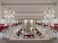 Modernized Landmark Hotels Image 1
