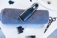 Self-Haircutting Clippers Image 1