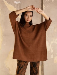 Comfortable Sophisticated Knit Fashion Image 1