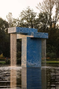 Stone-Stacked Dynamic Fountains Image 2