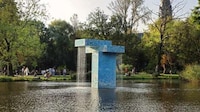 Stone-Stacked Dynamic Fountains Image 3