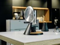 Precision Coffee Grinding Devices Image 5