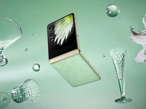 AI-Enhanced Foldable Smartphones