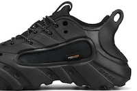 Rugged Foam Hiking Boots Image 1