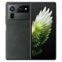 Folding AI-Enabled Smartphones Image 5