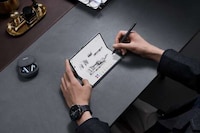 Folding AI-Enabled Smartphones Image 6