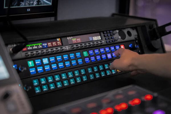 Oversized Broadcaster Control Decks