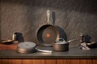 Advanced Non-Stick Cookware Capsules Image 2