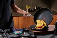 Advanced Non-Stick Cookware Capsules Image 3