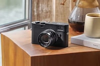 Analogue-Like Digital Cameras Image 2