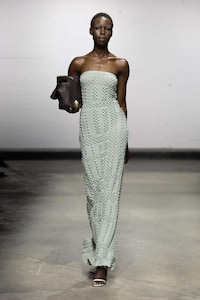 Elegant Family-Dedicated Apparel Image 3