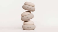 Pebble-Like Beauty Packaging Image 1
