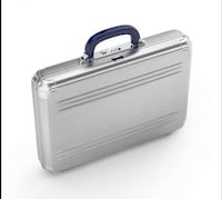 Modernized Ultra-Durable Luggage Image 1