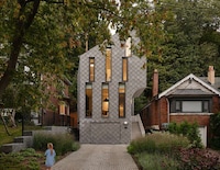 Nature-Merging Geometric Homes Image 2