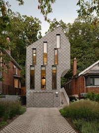 Nature-Merging Geometric Homes Image 3