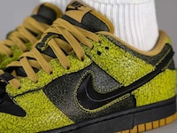 Festive Crackled Low-Cut Sneakers Image 2