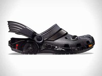 Stealthy Hero-Inspired Clogs Image 3